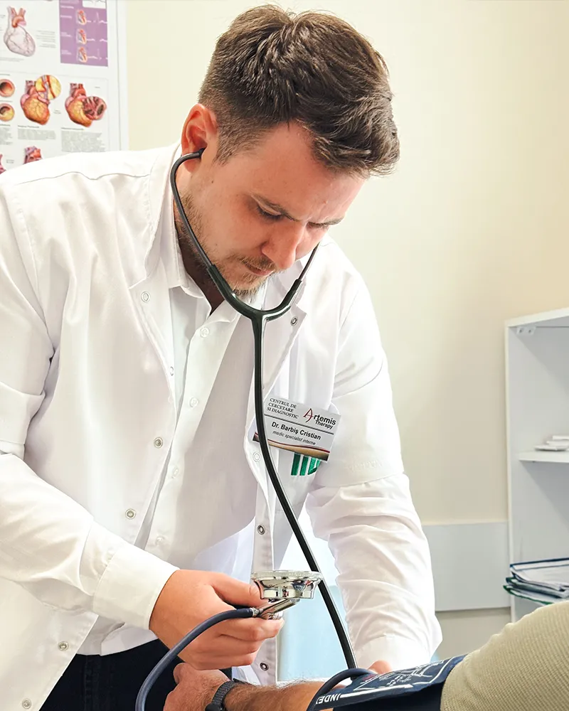 Dr. Barbis Cristian Sergiu medic specialist Medicina Interna oradea clinica artemis therapy bihor