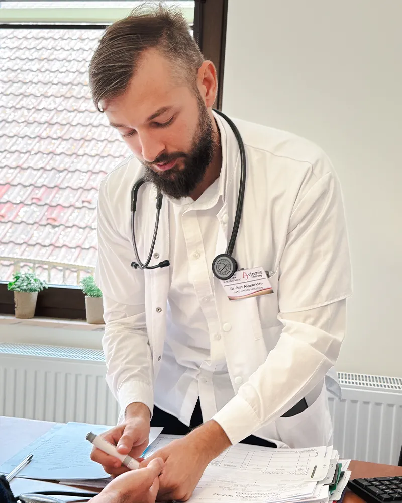 dr Hus Alexandru Vlad medic specialist diabet zaharat nutritie si boli metabolice oradea clinica artemis therapy medic diabetolog