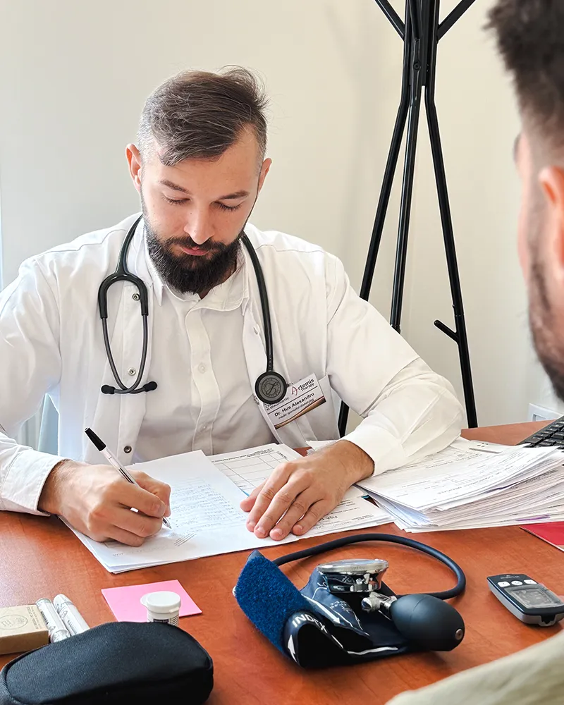 dr Hus Alexandru Vlad medic specialist diabet zaharat nutritie si boli metabolice oradea clinica artemis