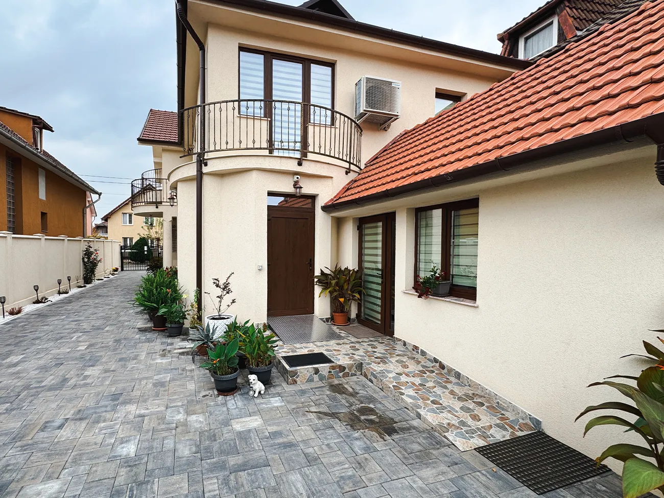 Clinica Artemis Centru de Cercetare si Diagnostic Oradea Psihologie Neurologie Psihiatrie Diabetologie Medicina Interna Nefrologie Oncologie Endocrinologie